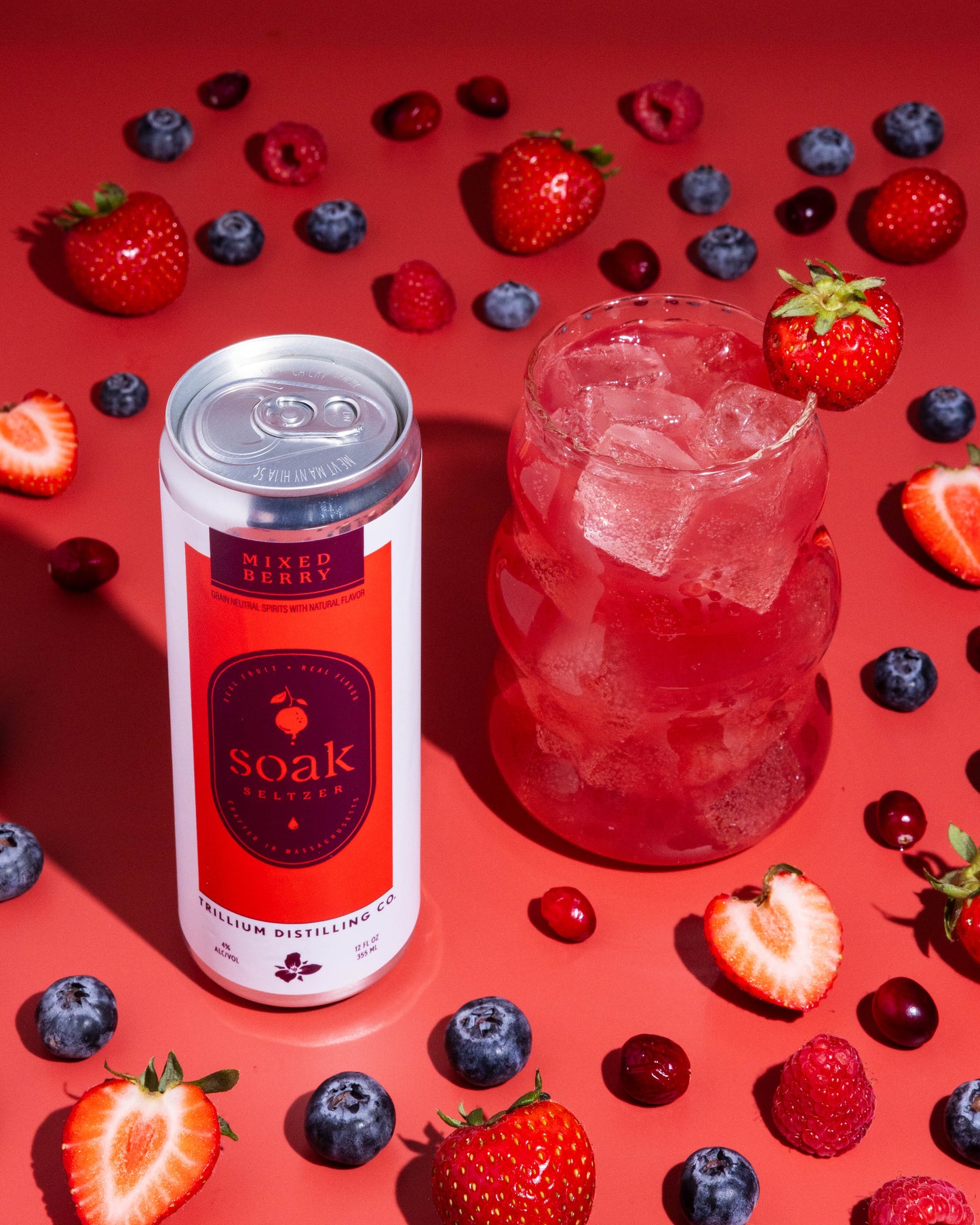 Soak Seltzer Mixed Berry